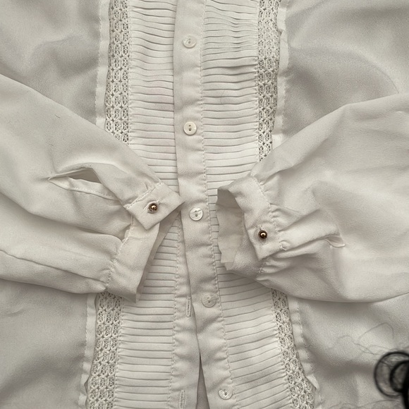 Women blouse - Picture 3 of 3